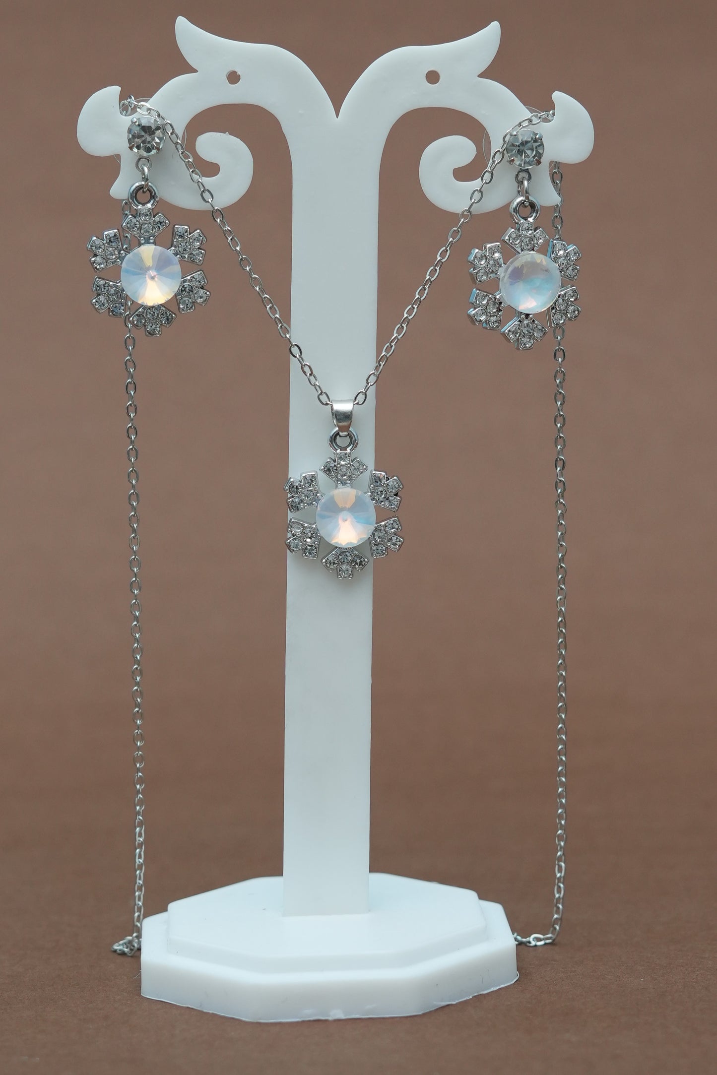 Silver Diamond Snowflake Pendant Chain With Earrings