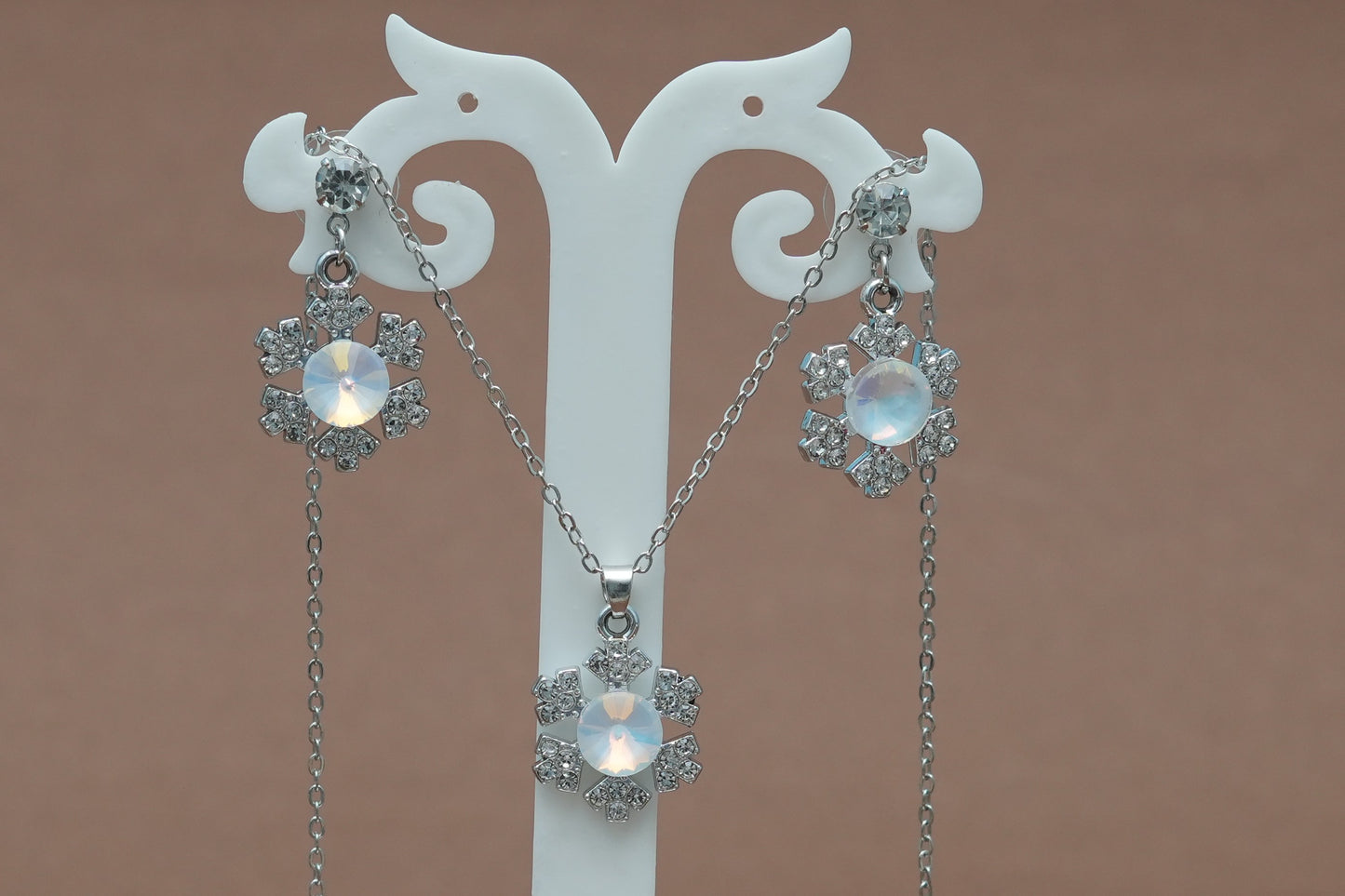 Silver Diamond Snowflake Pendant Chain With Earrings