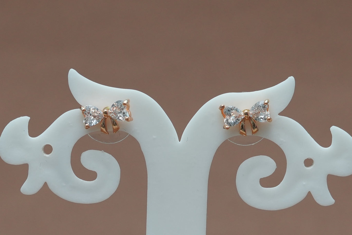 Bow Design Earings